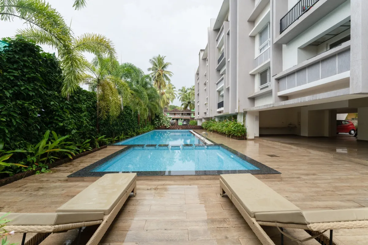 Pool & Gym Access